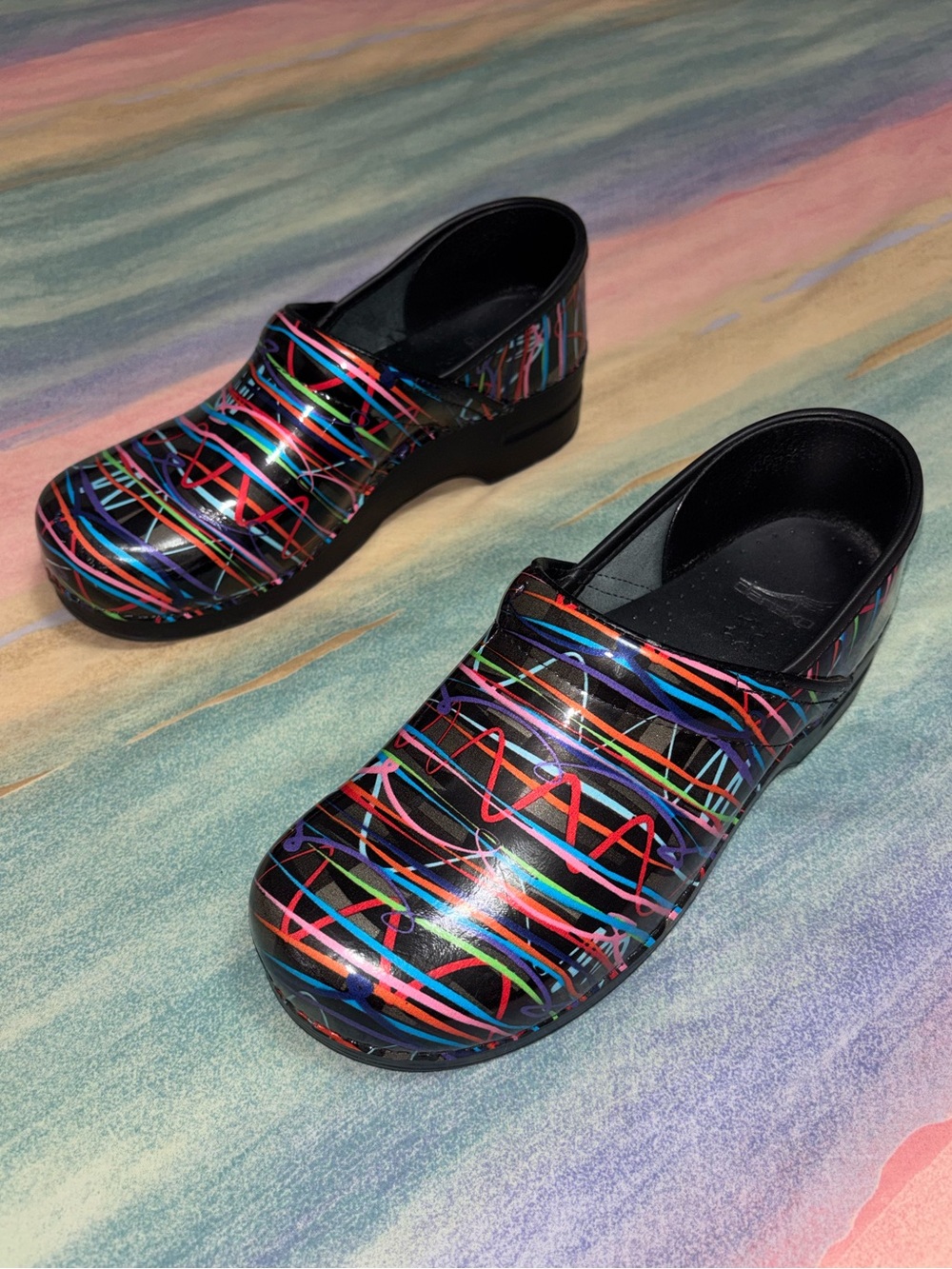 Dansko Womens Professional Clogs Colorful Streamers Patent Leather - EUR 42